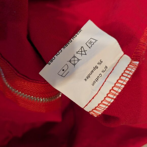 Small Red Zippered Dress - Picture 8 of 8